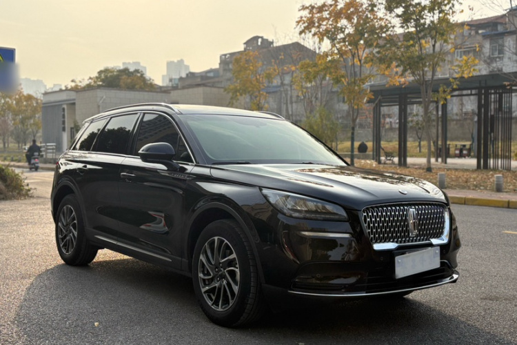 林肯 冒险家 2022款 改款 2.0T 两驱尊享版车身外观6007