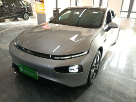 小鹏P7 2023款 P7i 702 Pro