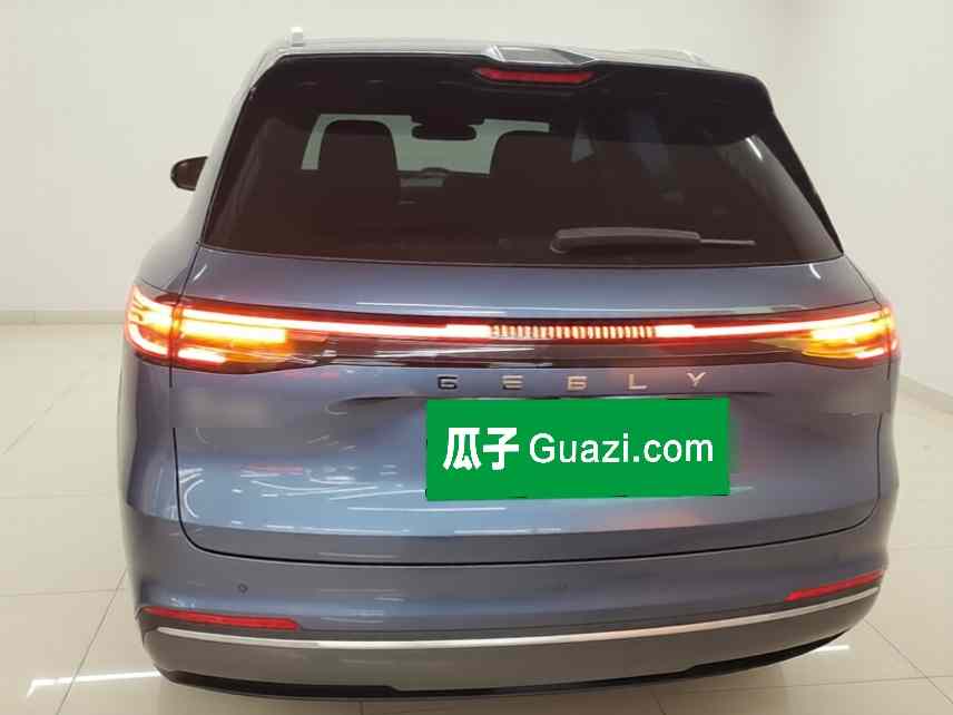 吉利银河 银河星舰7 EM-i 2025款 120km 领航版(4)