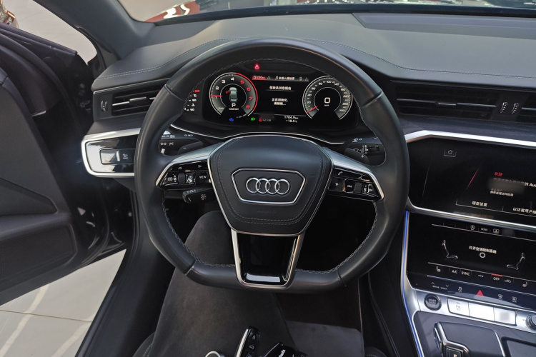 奥迪A6L 2024款 55 TFSI quattro 尊享动感型中控内饰13