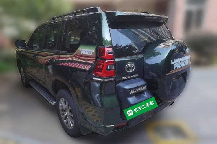 丰田 普拉多 2019款 3.5L 自动TX-L尊享版后挂备胎车身外观5