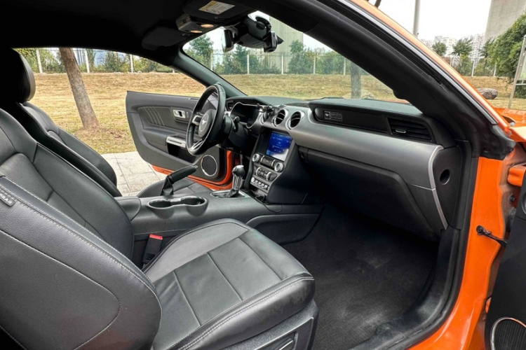 福特 Mustang 2020款 2.3L EcoBoost局部细节19