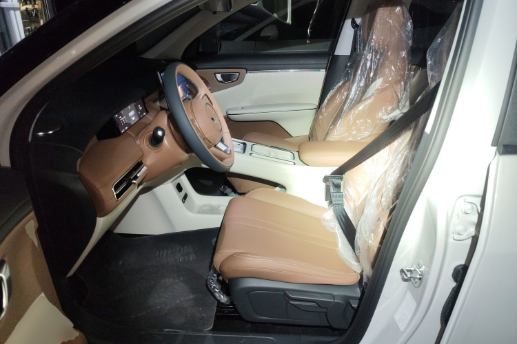 五菱汽车 缤果S 2025款 430km 尊享款中控内饰19