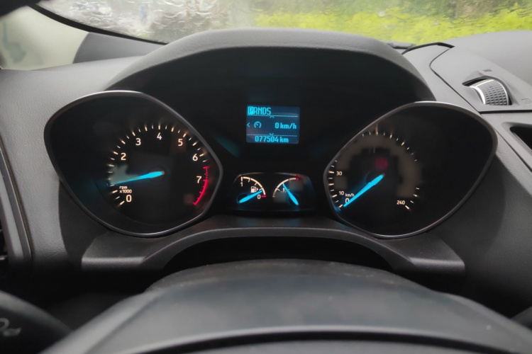 福特 翼虎 2017款 EcoBoost 180 两驱虎跃型局部细节14