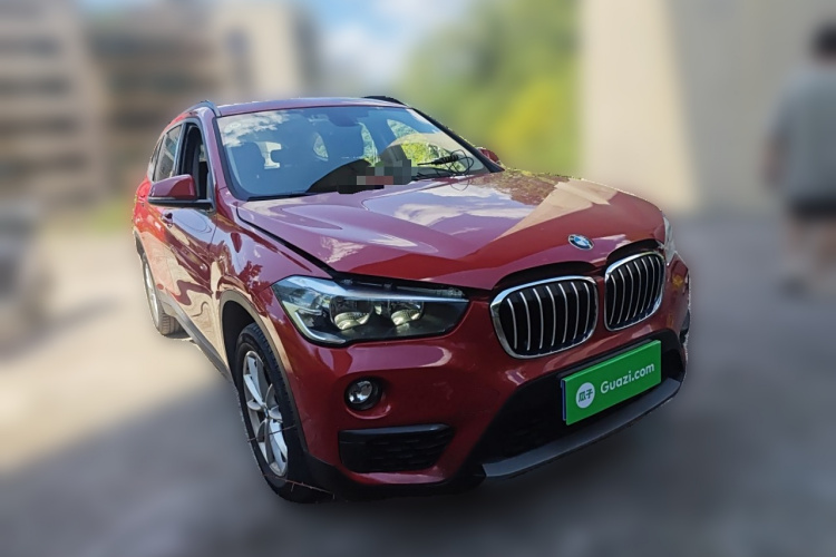 宝马X1 2019款 sDrive18Li 时尚型车身外观6002