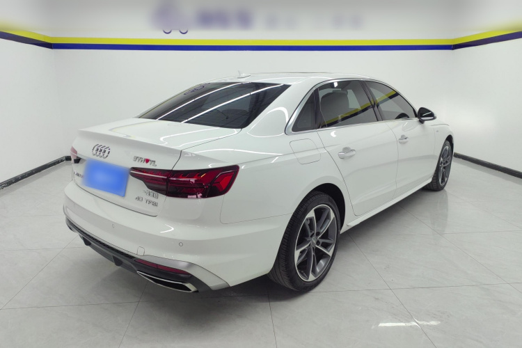 奥迪A4L 2020款 40 TFSI 时尚动感型车身外观7