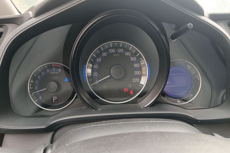 本田 飞度 2016款 1.5L LXS CVT舒适天窗版局部细节14