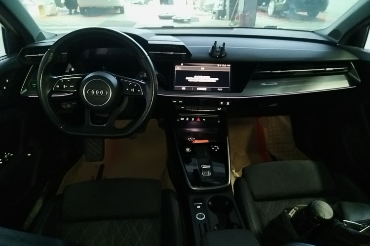 奥迪A3 2021款 Sportback 35 TFSI 豪华运动型中控内饰12