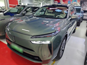 魏牌 蓝山 2025款 四驱 Ultra