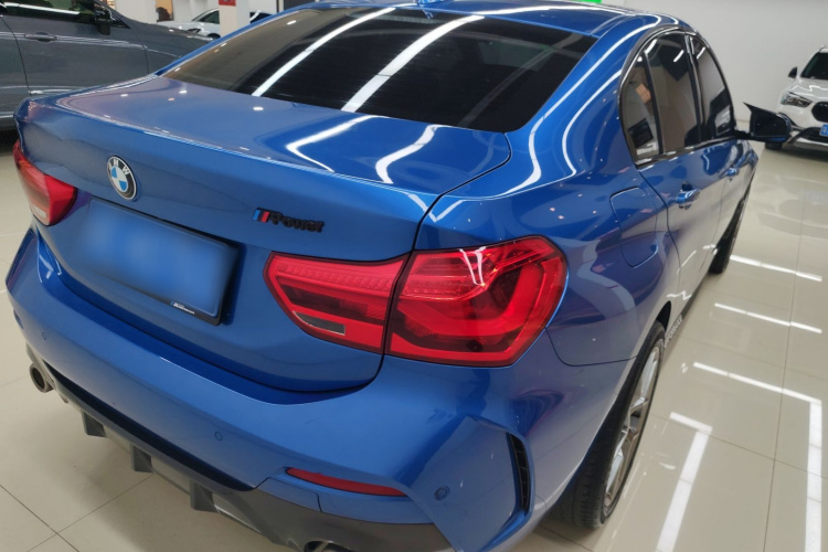 宝马1系 2020款 120i M运动套装车身外观6005