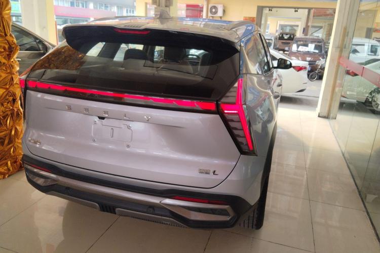 吉利汽车 博越L 2023款 2.0TD DCT旗舰型车身外观7