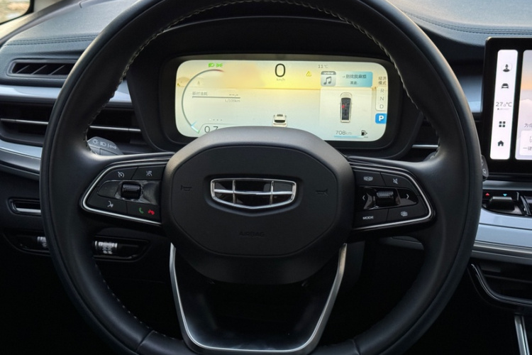 吉利汽车 2023款 嘉际L 1.5TD DCT豪华型局部细节13