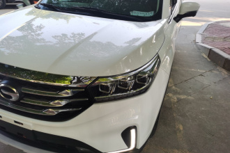 广汽传祺 传祺GS4 2018款 235T 自动两驱豪华智联百万纪念版