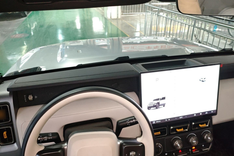 奇瑞iCAR V23 2025款 401两驱智驾版中控内饰7002