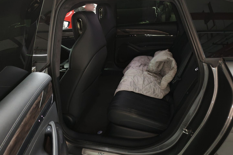 智己汽车 智己L7 2023款 Elite中控内饰21