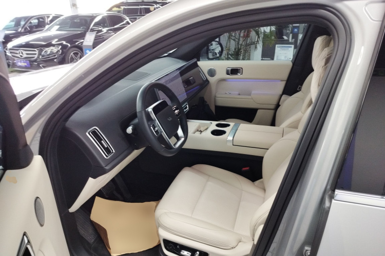 理想汽车 理想L7 2023款 Pro中控内饰20