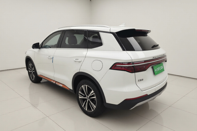 比亚迪 宋Pro 2019款 1.5T 自动豪华型车身外观5