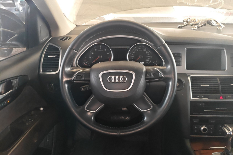 奥迪Q7 2015款 35 TFSI 进取型局部细节13