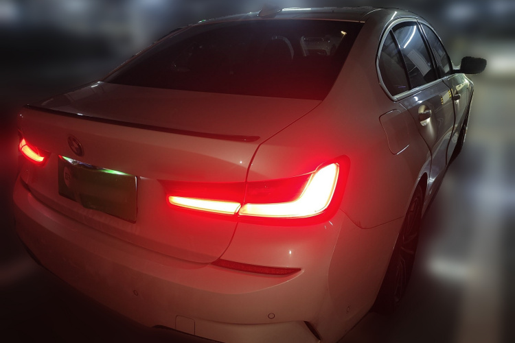 宝马3系 2021款 改款 325Li M运动套装车身外观6004