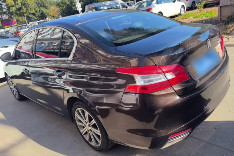 标致408 2016款 1.6T 自动豪华版车身外观4