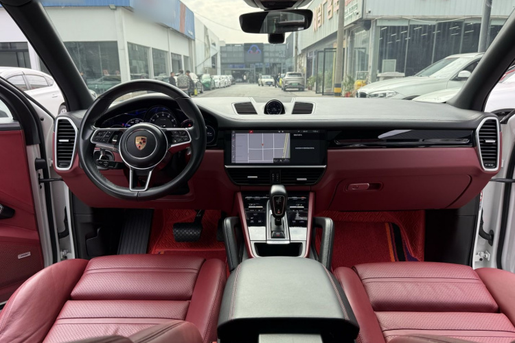 保时捷 2018款 Cayenne 3.0T中控内饰7001