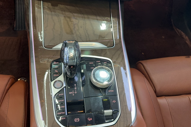 宝马X7 2020款 xDrive40i 尊享型M运动套装局部细节18