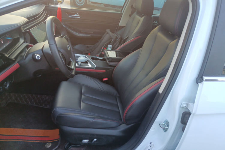 奇瑞 艾瑞泽5 PLUS 2021款 小泽 1.5L CVT享PLUS局部细节19