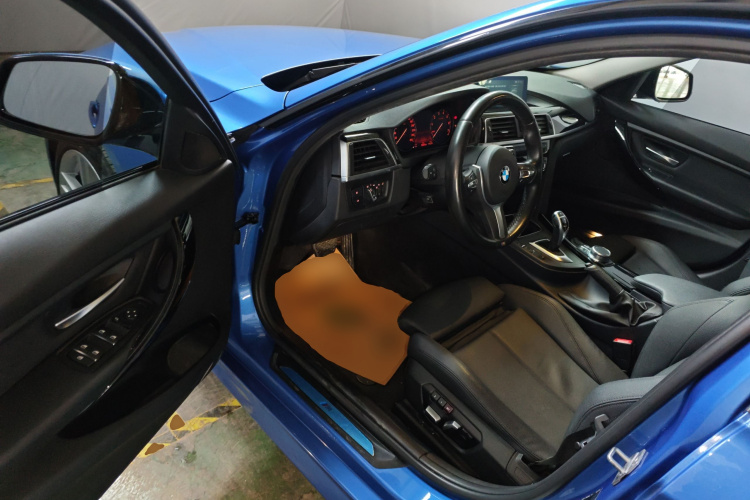 宝马3系 2018款 320Li 领先型M运动套装中控内饰20