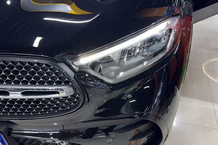 奔驰GLC 2024款 GLC 300 L 4MATIC 动感型 5座局部细节36