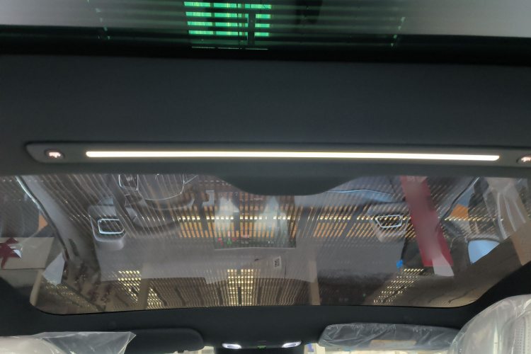 ARCFOX极狐 极狐 阿尔法S5 2025款 改款 560PRO 185kW中控内饰22