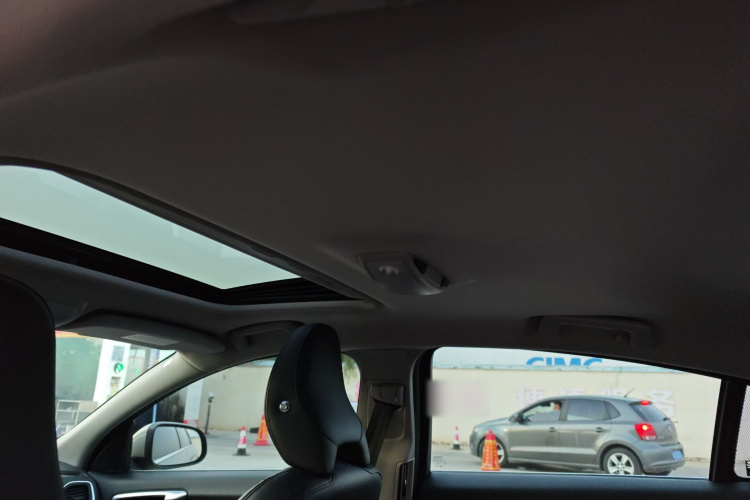 沃尔沃S60 2016款 S60L T4 智远版中控内饰7013