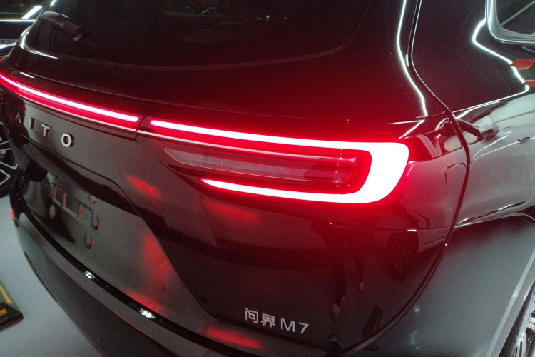 鸿蒙智行 问界M7 2024款 1.5T 智驾后驱Pro版 5座车身外观6006