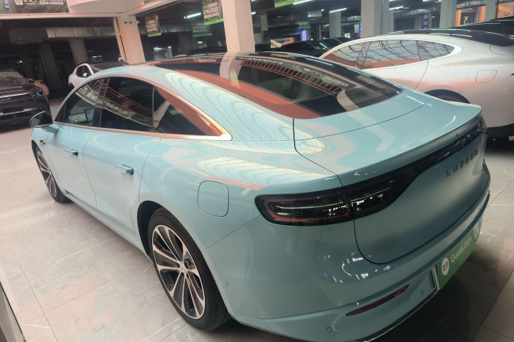 鸿蒙智行 智界S7 2025款 855km Max车身外观6003