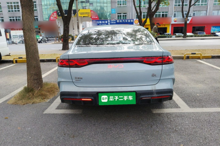 比亚迪 秦L 2024款 DM-i 120KM超越型车身外观6
