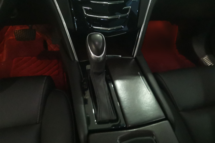 凯迪拉克XTS 2018款 28T 技术型局部细节18