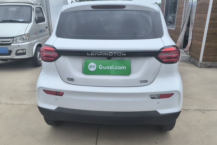 零跑汽车 零跑T03 2024款 200轻享版车身外观6004