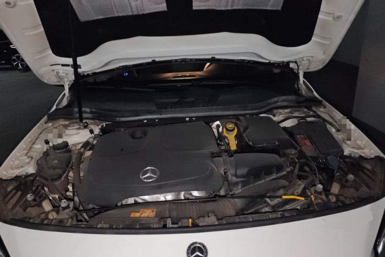 奔驰GLA 2019款 GLA 200 时尚型局部细节24