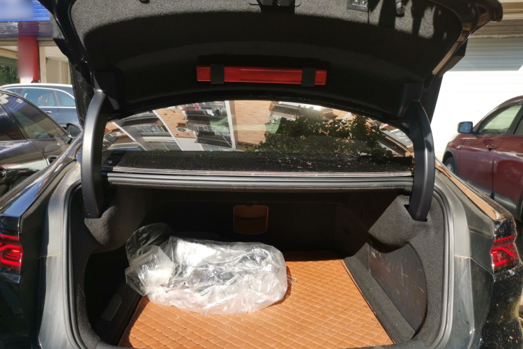 比亚迪 汉 2022款 DM-i 121KM 尊荣型机舱底盘23