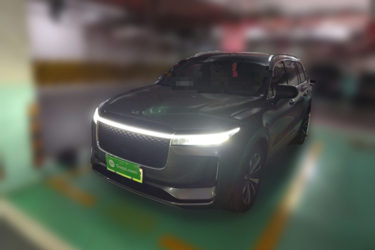 理想汽车 理想ONE 2020款 增程6座版车身外观1