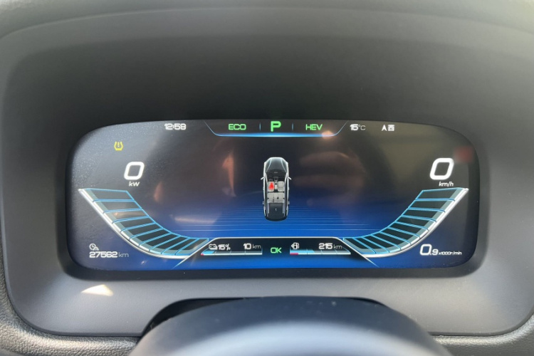 比亚迪 唐新能源 2019款 DM 2.0T 全时四驱智联创领型 7座 国VI局部细节9001