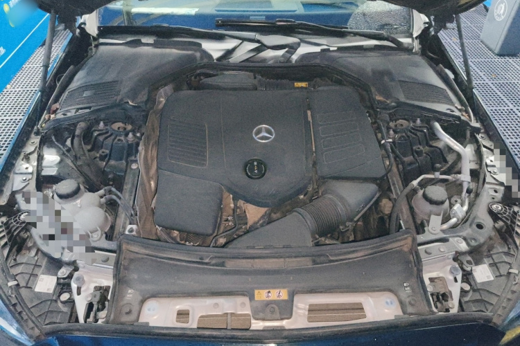 奔驰C级 2022款 C 260 L 皓夜运动版局部细节24