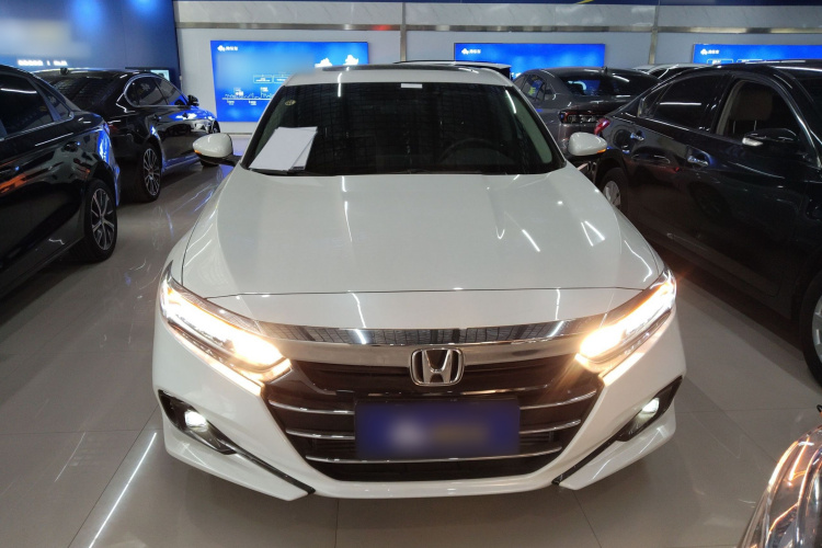 本田 雅阁 2022款 260TURBO 豪华版车身外观6001