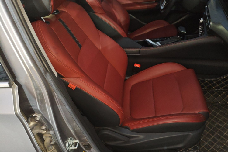 长安 逸动 2020款 PLUS 蓝鲸NE 1.4T GDI DCT旗舰型局部细节41