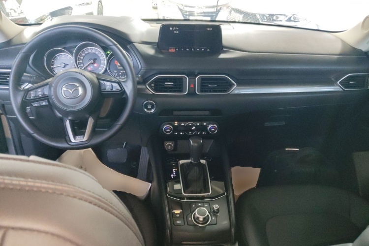 马自达CX-5 2020款 改款 2.0L 自动两驱智慧型中控内饰7002