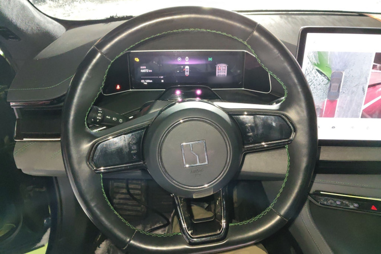 极氪001 2023款 WE版 86kWh局部细节13