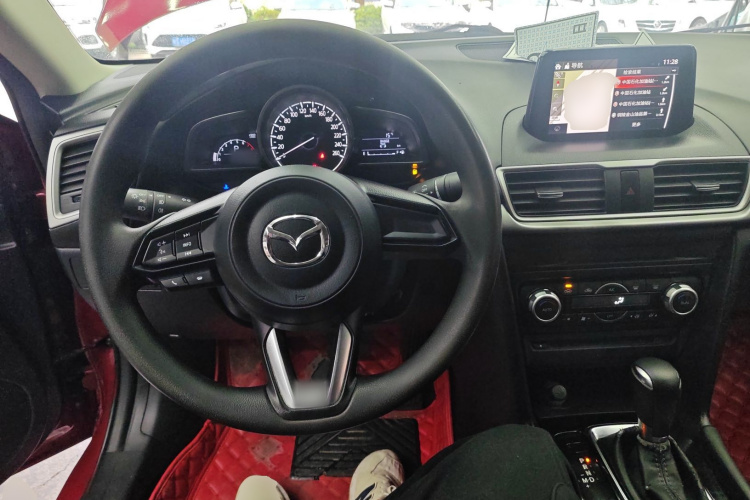 马自达3 昂克赛拉 2017款 三厢 1.5L 自动豪华型 国V中控内饰12