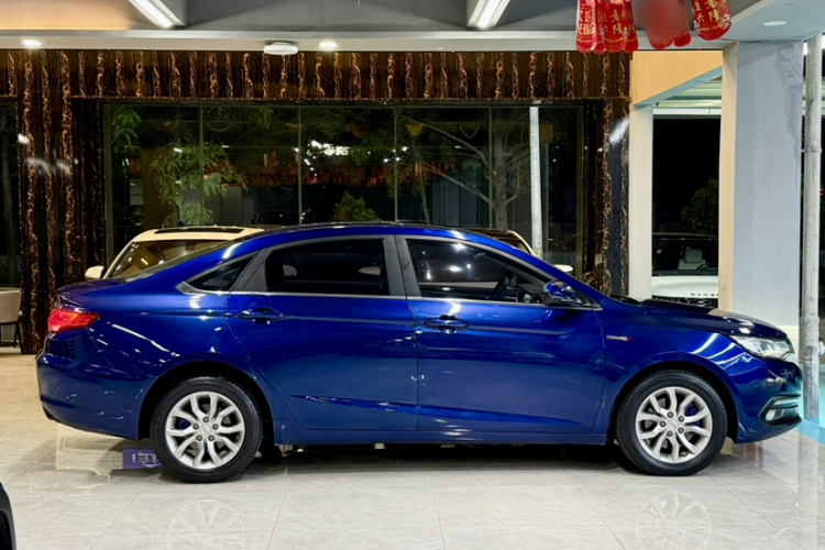 吉利汽车 帝豪GL 2017款 1.3T DCT精英型车身外观6010