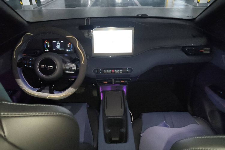 比亚迪 海鸥 2025款 305km 自由版中控内饰7002