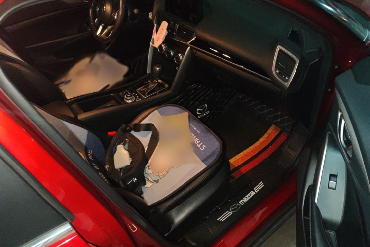 马自达CX-4 2018款 2.0L 自动两驱蓝天活力版 国V局部细节9005