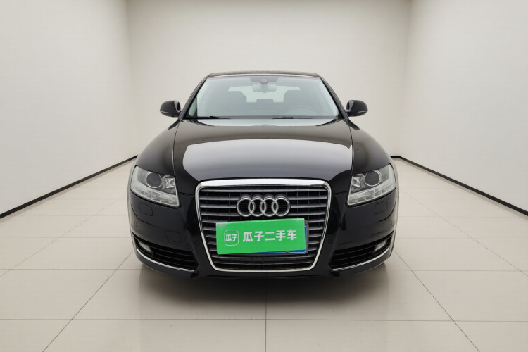 奥迪A6L 2011款 2.0 TFSI 自动舒适型车身外观2